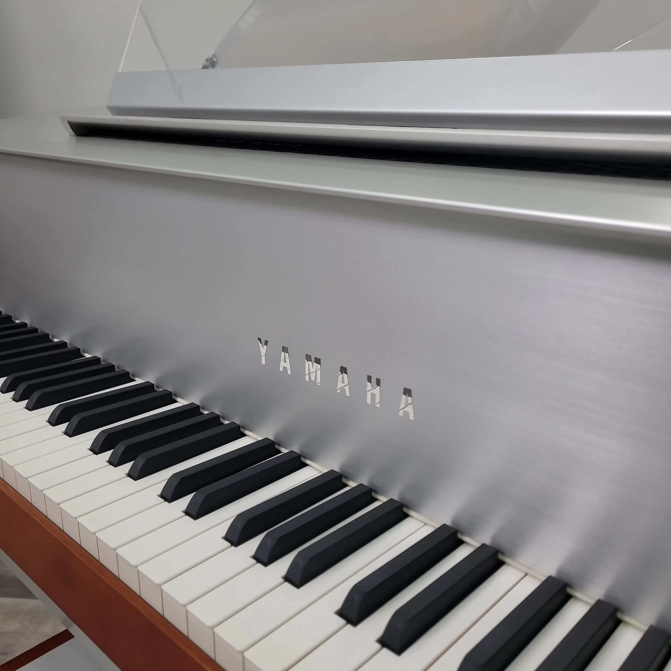 Một cây đàn piano có giá bao nhiêu? MỘTMột cây đàn piano có giá bao nhiêu? MỘT  