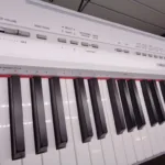 how many keys on a grand piano