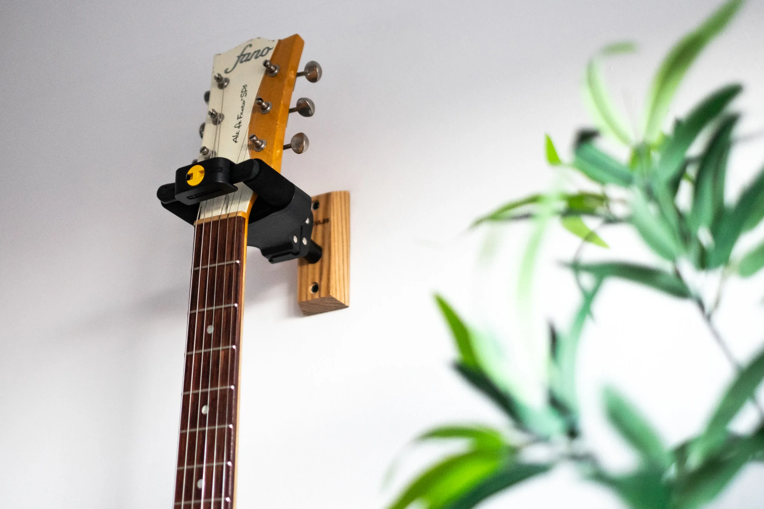 How To Hang A Guitar On The Wall