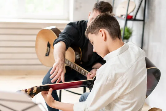 Are Paid Guitar Lessons Worth It?