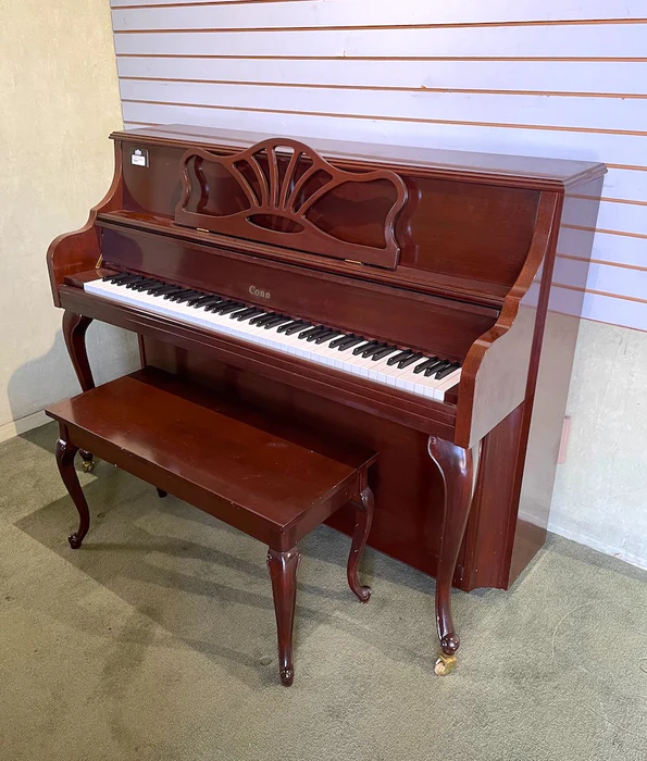 Who makes Conn pianos?