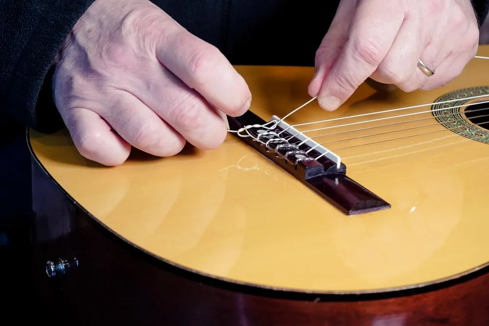 How much to restring a guitar