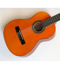 1 4 size nylon string guitar