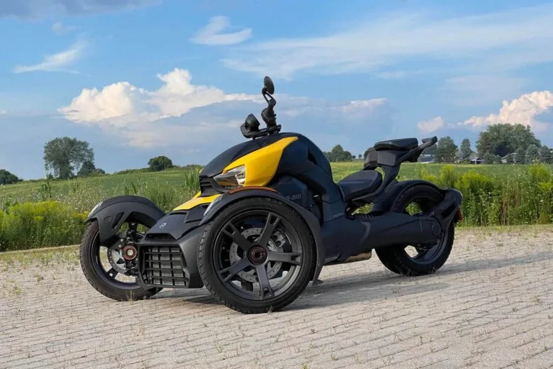 7 Fastest Three Wheeled Motorcycles in 2024