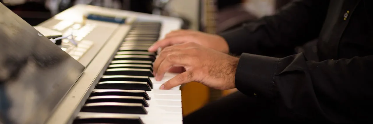 Does Shia Labeouf Play Piano?