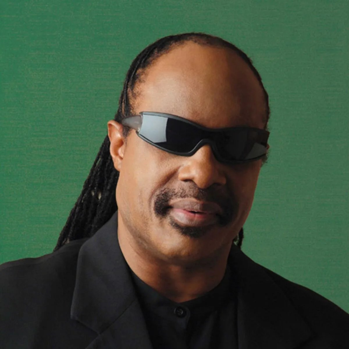 Does Stevie Wonder Play the Drums?