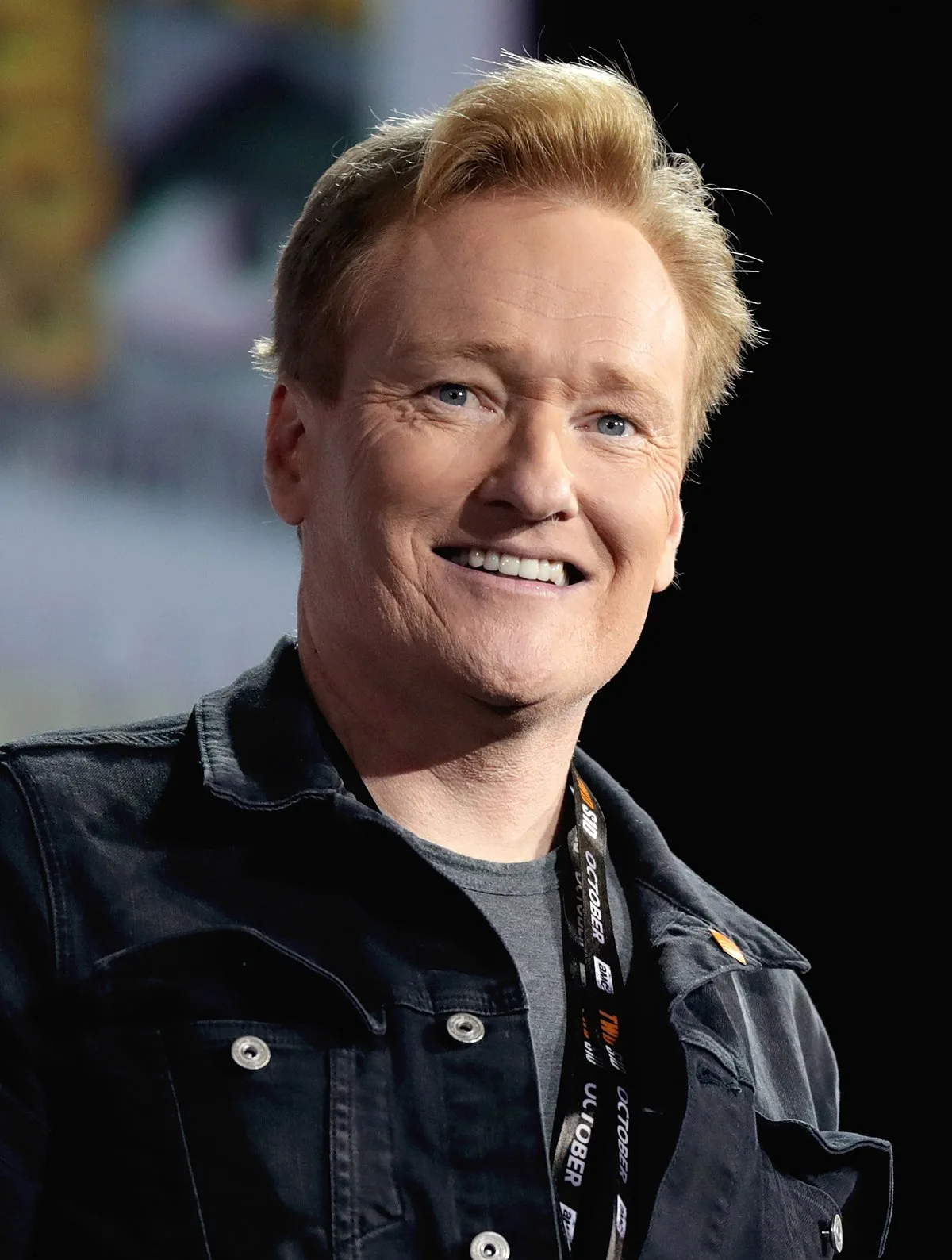 Does Conan OBrien Play Guitar?