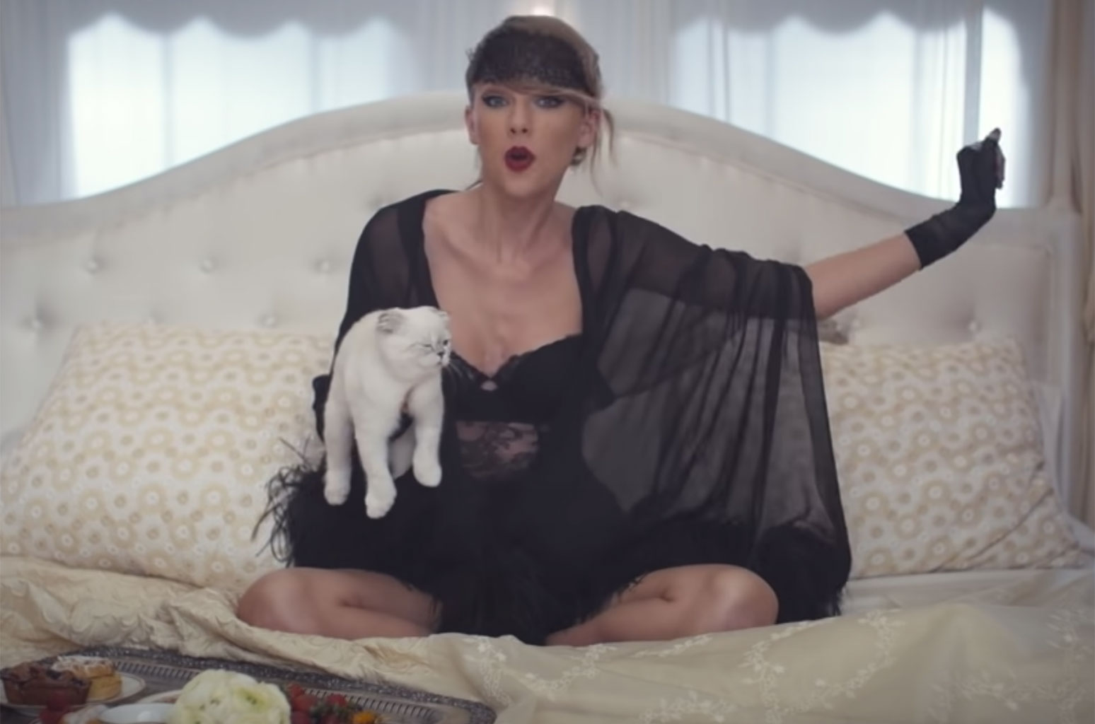 Taylor Swift 'Blank Space' Back on Hot 100 After '1989' Announced