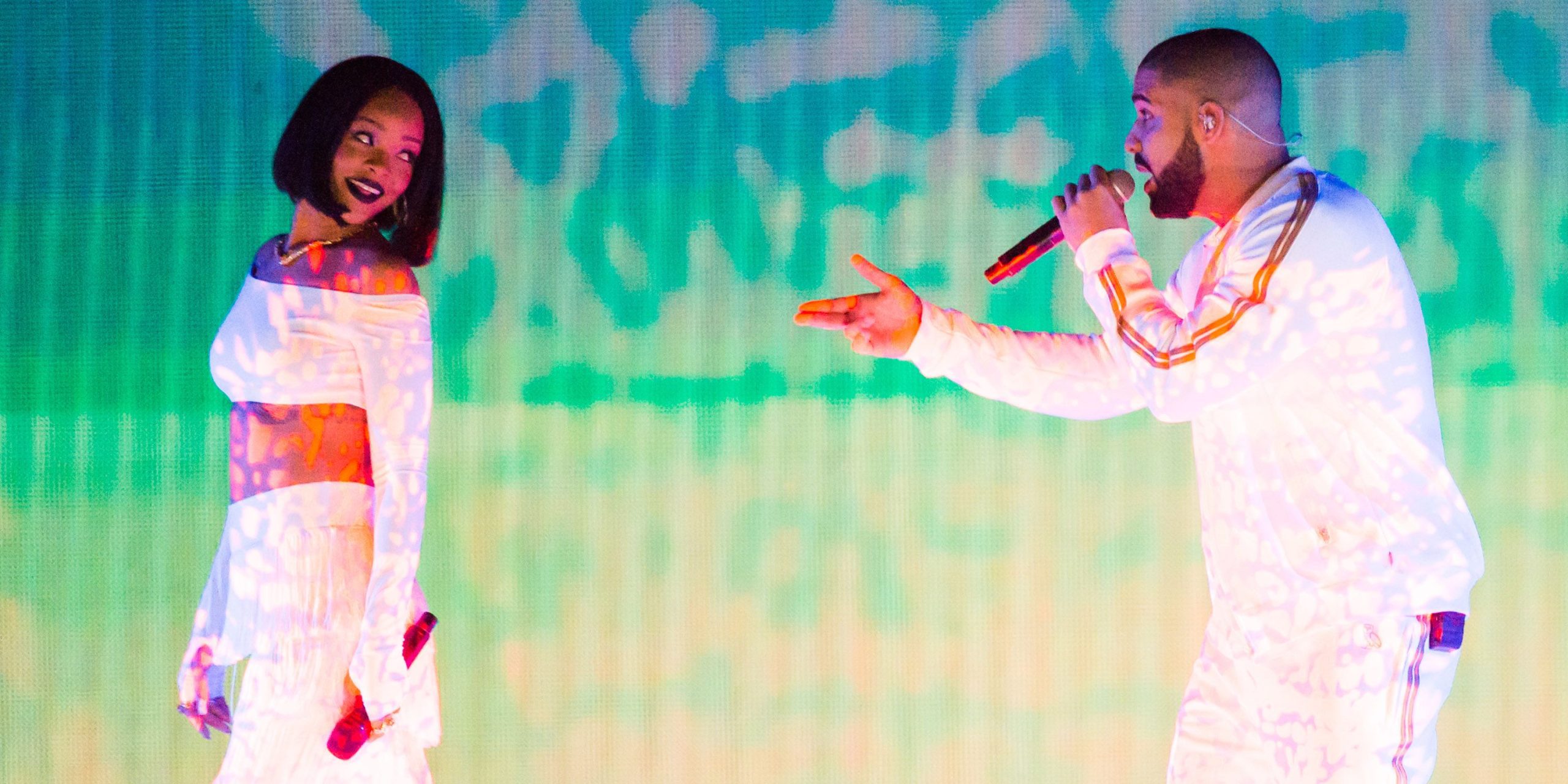Rihanna and Drake Perform Together and It's a Major Flirt Fest - Rihanna and Drake Perform Together at OVO Fest