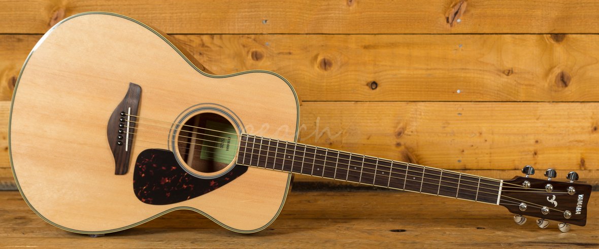 Review : The Yamaha FS820. Is this the best 000 acoustic under $1,000? —  That Guitar Lover