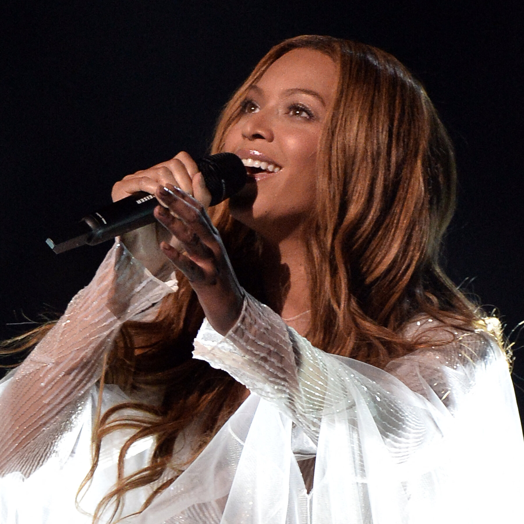 Beyoncé Takes on Italian Opera for 'Cowboy Carter' Track 'Daughter' - The  New York Times