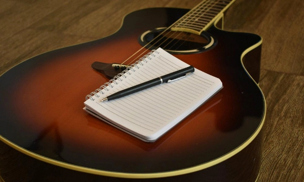 How to Write a Song | 12 Songwriting Tips from the Pros