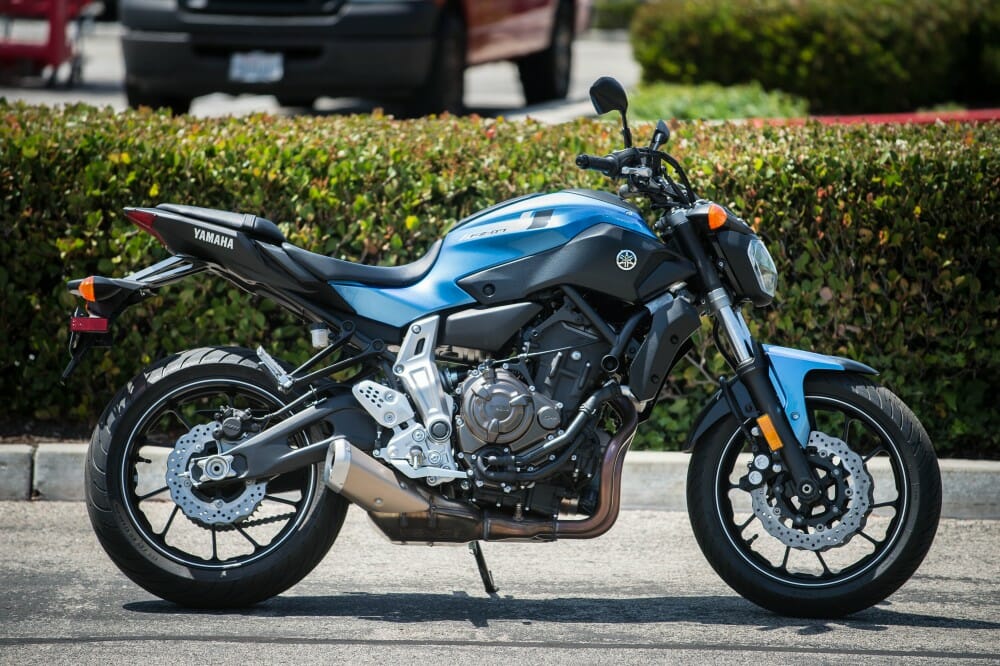 2017 Yamaha FZ-07 Quick Test - Cycle News