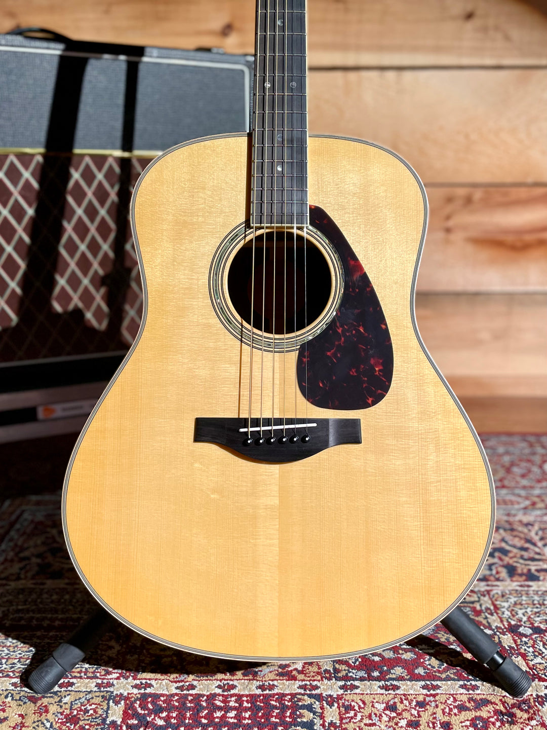 Yamaha LL16 ARE Dreadnought, Natural – Sherwood