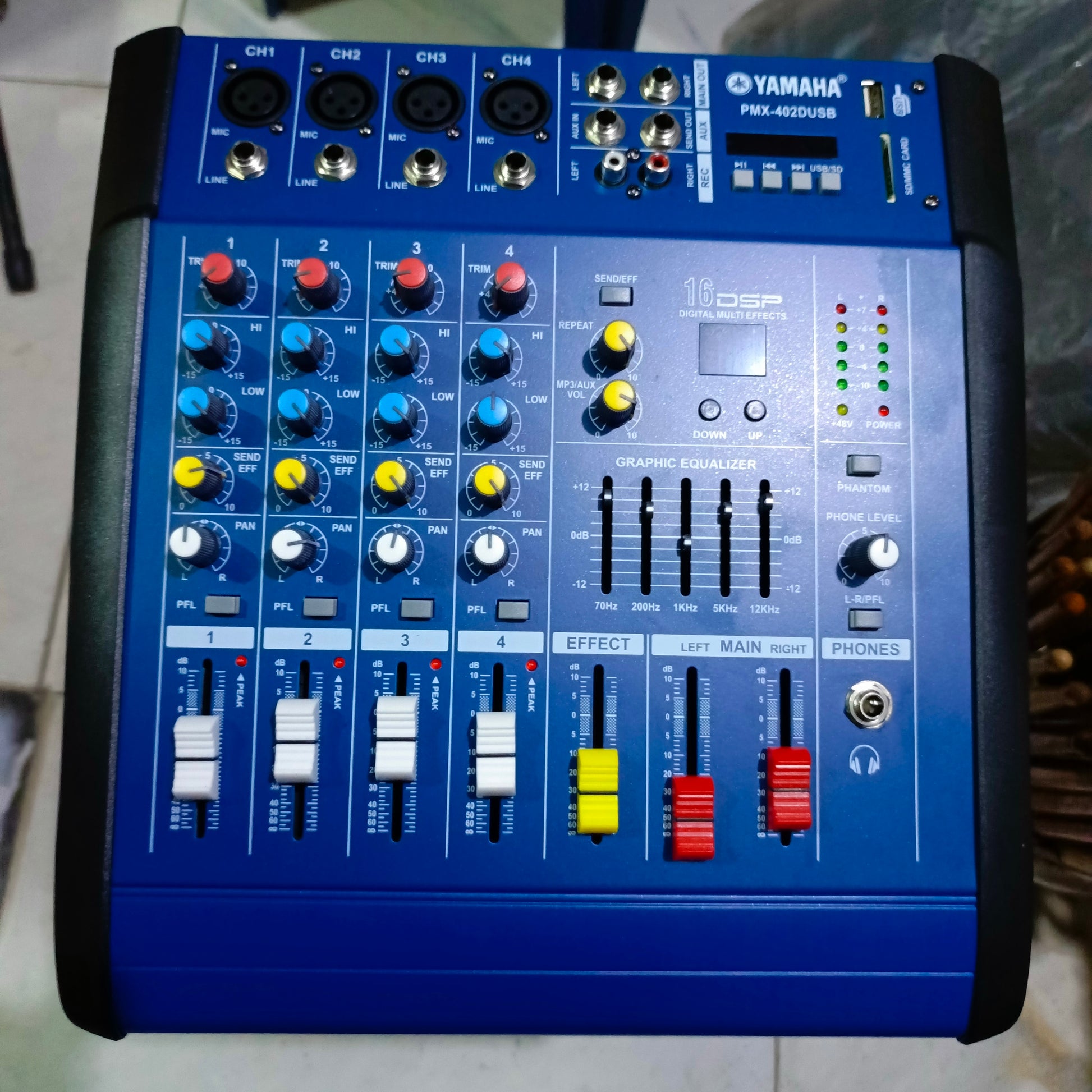 Professional PMX402DU 4-Channel Powered Mixer With Built-in Amplifier, Bluetooth, USB, DSP Effects And Phantom Light - Brand New