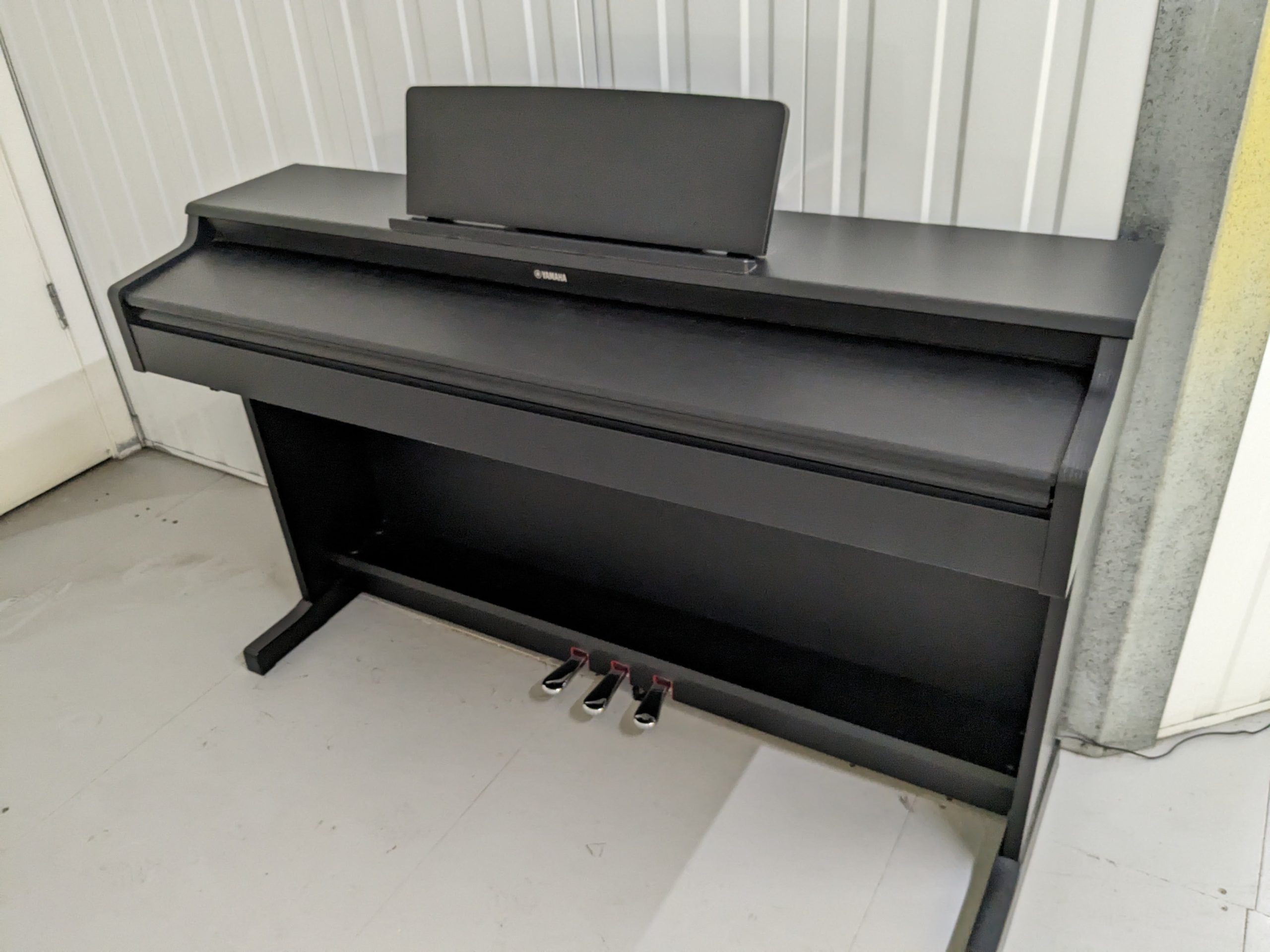 Yamaha Arius YDP-164 Digital Piano satin black, clavinova keyboard sto –  Sulinda Music