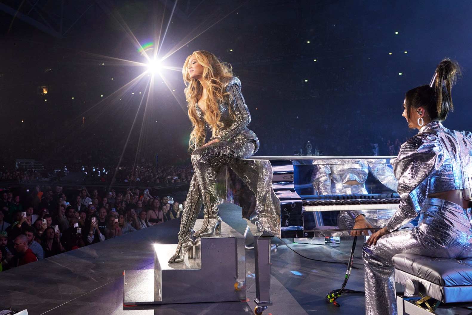 Beyoncé's Unforgettable Performances Redefining the Digital Concert  Landscape – KOLTIX
