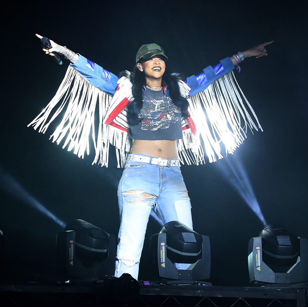 2016 Coachella Photos: Surprise Performers, Rihanna, Sam Smith & More | Billboard