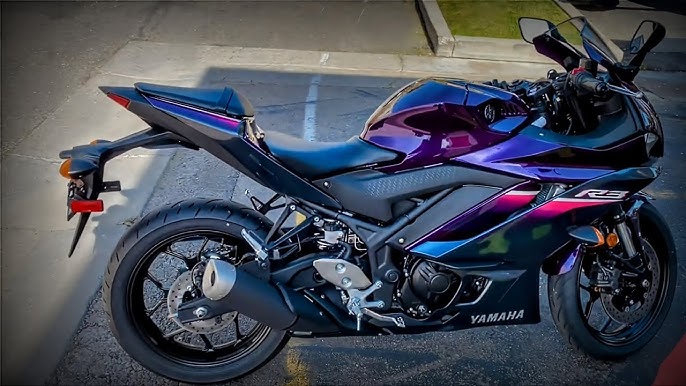 2023 Yamaha YZF-R3 Legendary Yamaha Superbike Styling