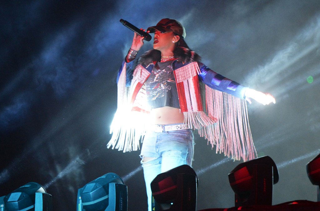 Rihanna's Super Bowl Halftime Show: The Dream Setlist
