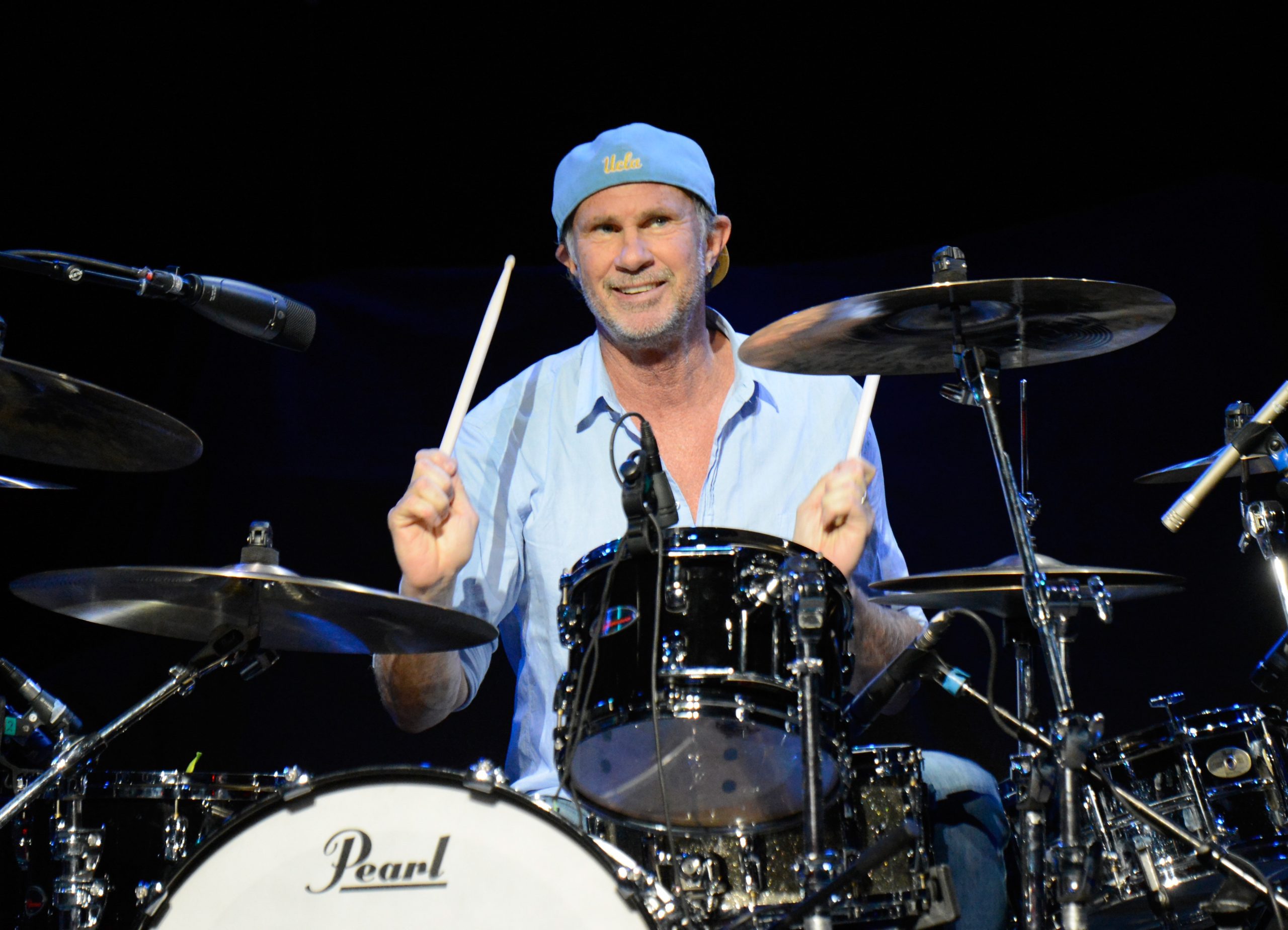 Red Hot Chili Peppers' Chad Smith Answers Your Twitter Questions