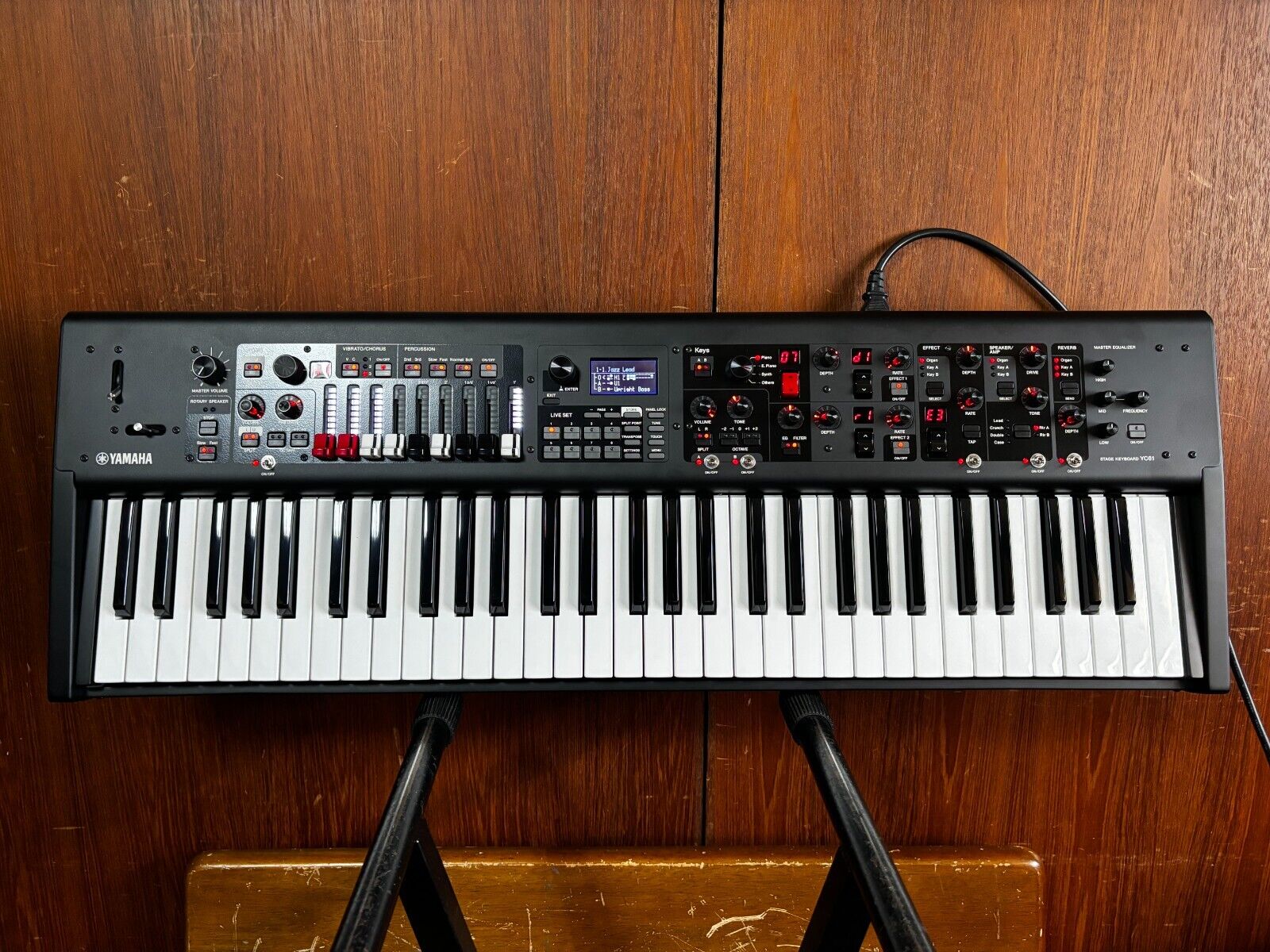 USED YAMAHA YC 61 KEYBOARDS