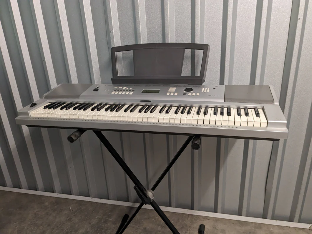 Yamaha Keyboard