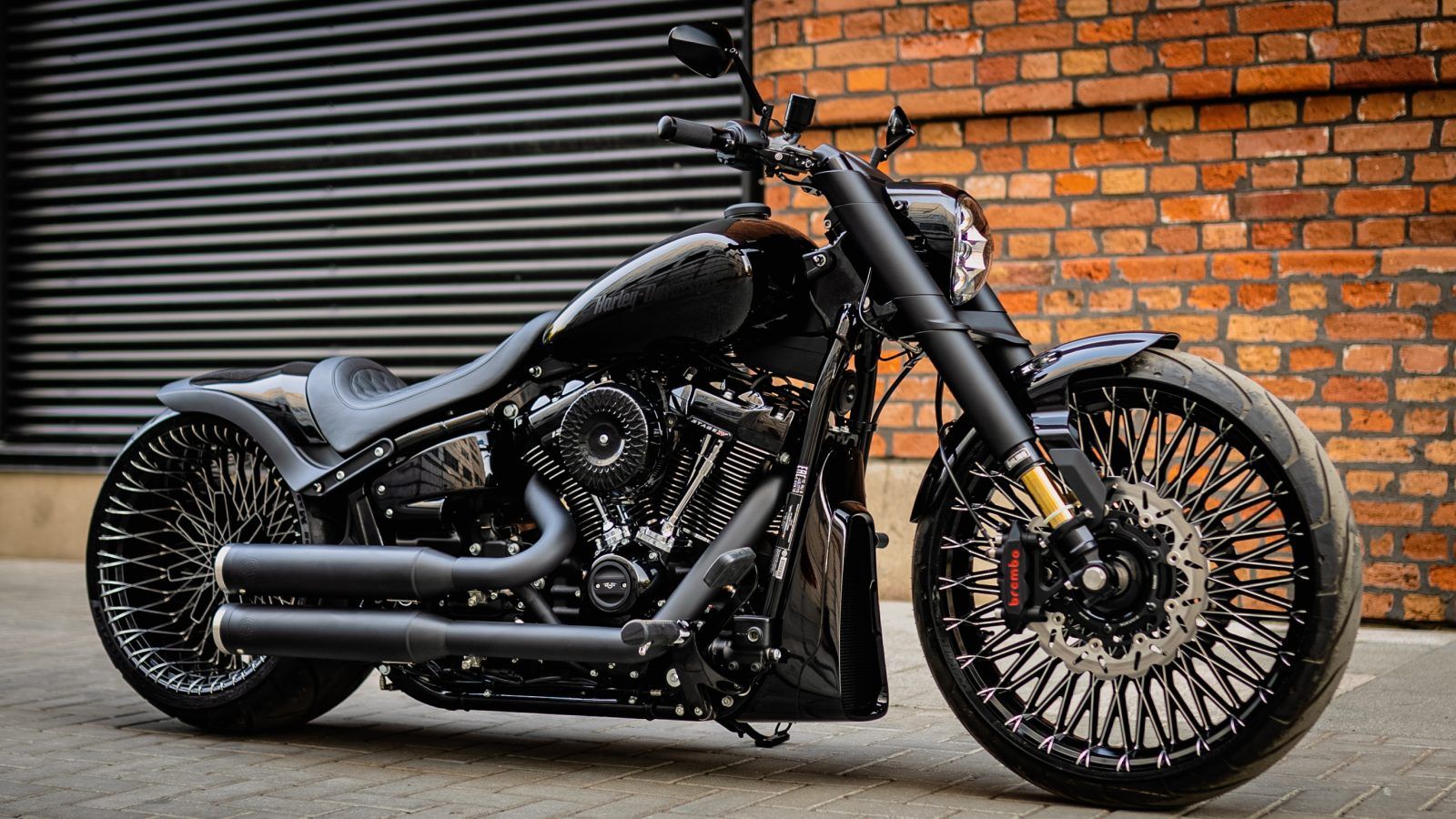 This Custom Harley-Davidson Breakout Is An Insane 2,100cc, 150-HP Beast